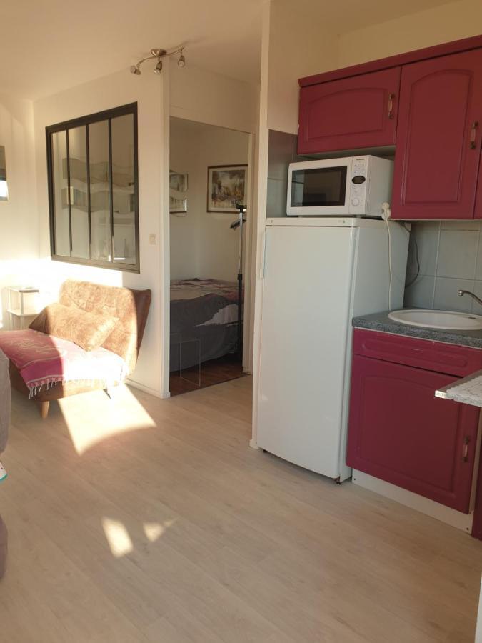 T2 Vue Mer Avec Parking Prive Saint-Pierre-la-Mer  외부 사진