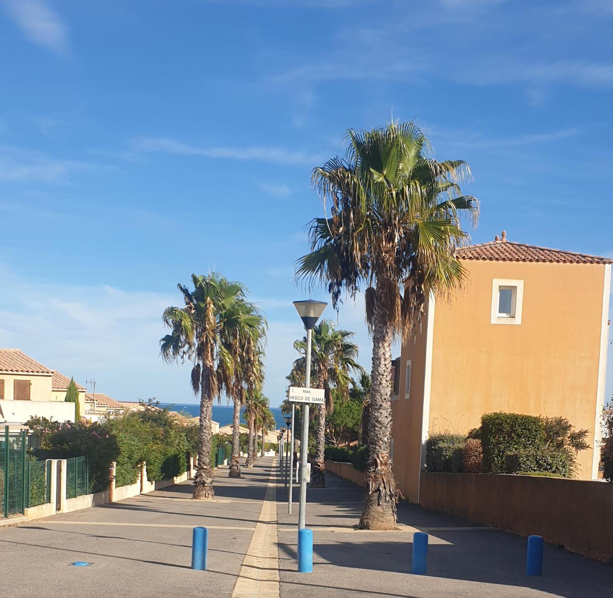 T2 Vue Mer Avec Parking Prive Saint-Pierre-la-Mer  외부 사진